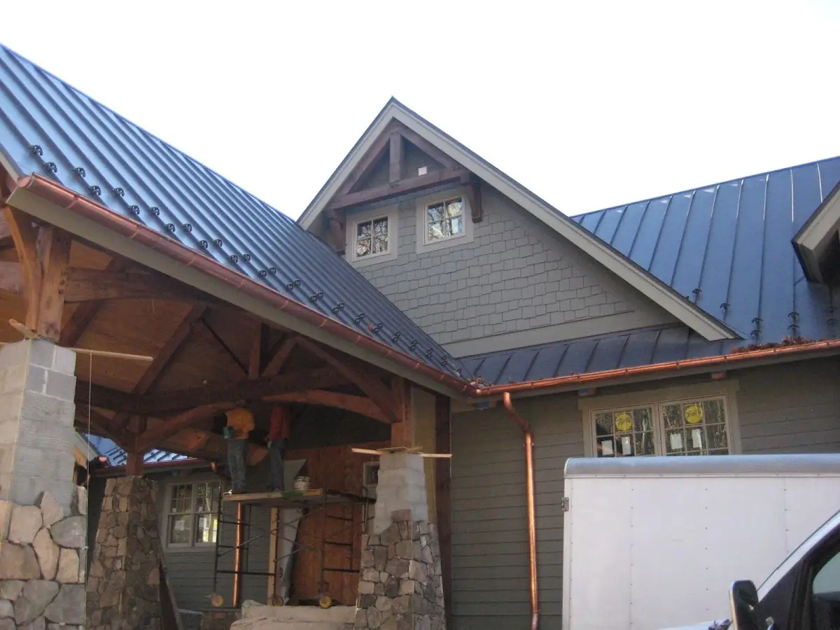 Craftsman Roofing team delivering quality roofing work in Pheasant Run